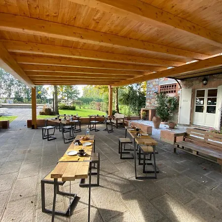 Vecchio Granaio Couette-café Pise